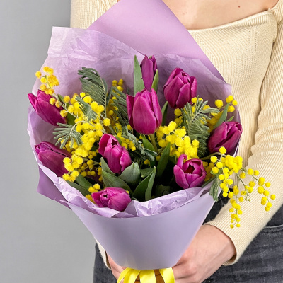 Тюльпаны с мимозой (9 шт) 46459