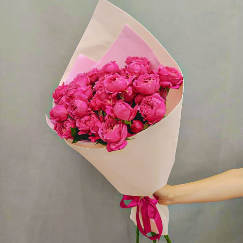 Букет из кустовых ярких пионовидных роз арт. 46108